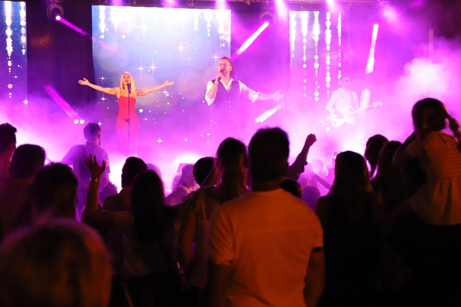 Show Time Live Band